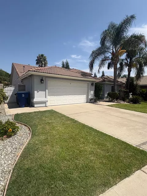 Exterior - 3403 Todd St, Madera, CA 93637 photo 4 of 9