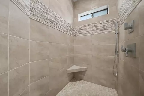 Bath - 13090 Trent Way, Jackson, CA 95642 photo 2 of 7