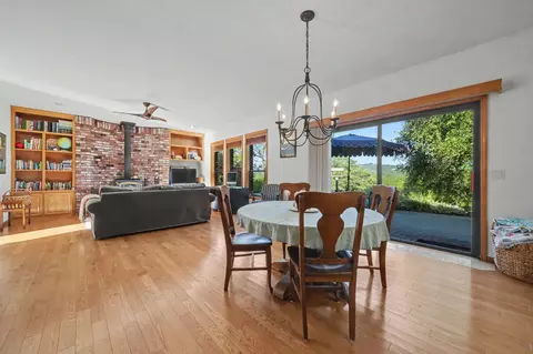 Dining - 13090 Trent Way, Jackson, CA 95642 photo 4 of 4