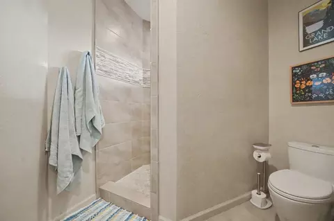 Bath - 13090 Trent Way, Jackson, CA 95642 photo 6 of 7