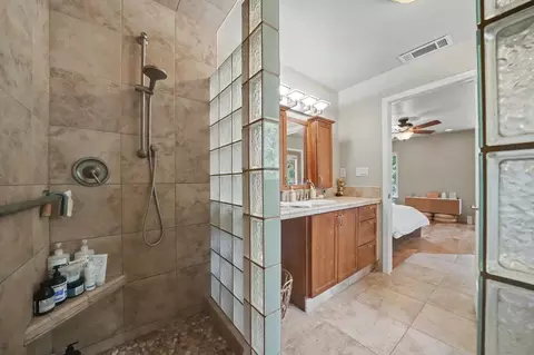 Bath - 21641 Allan Rd, Volcano, CA 95689 photo 3 of 4