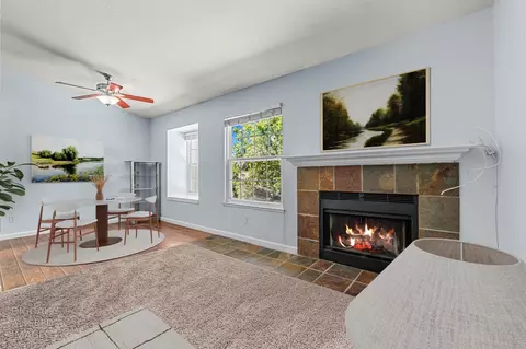 Living - 7131 Stella Ln #32, Carmichael, CA 95608 photo 7 of 8