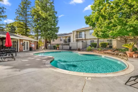 Exterior - 7131 Stella Ln #32, Carmichael, CA 95608 photo 7 of 11