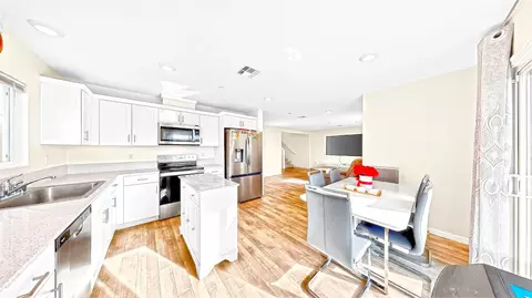Kitchen - 6421 Maple Leaf Ln, Riverbank, CA 95367 photo 2 of 2