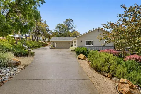 11202 Oak Canyon Dr, Penn Valley, CA 95946