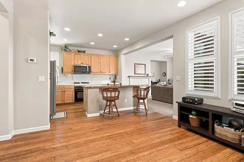Kitchen - 921 Kennedy Pl, Tracy, CA 95377 photo 1 of 9