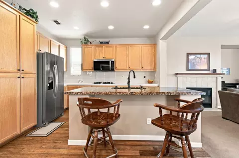 Kitchen - 921 Kennedy Pl, Tracy, CA 95377 photo 2 of 9