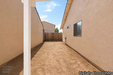 Exterior - 1281 Windsor Ct, Turlock, CA 95380 photo 2 of 3