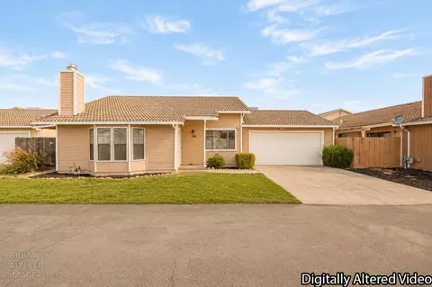 1281 Windsor Ct, Turlock, CA 95380