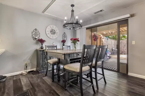 Dining - 1112 Cedar Creek Dr #2, Modesto, CA 95355 photo 2 of 2