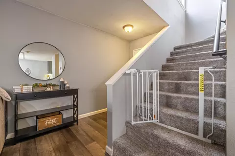 Entry Way - 1112 Cedar Creek Dr #2, Modesto, CA 95355 photo 5 of 8