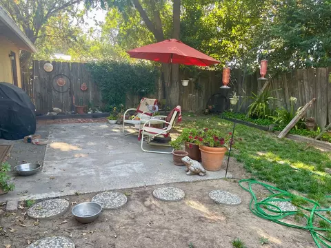 Exterior - 90 W Liberty Rd, Gridley, CA 95948 photo 2 of 12