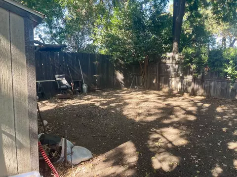 Exterior - 90 W Liberty Rd, Gridley, CA 95948 photo 11 of 12