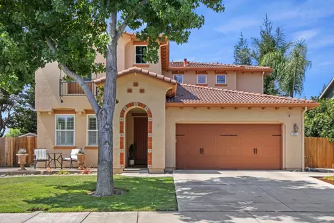 Exterior - 1417 Sentinel Dr, Tracy, CA 95304 photo 3 of 14