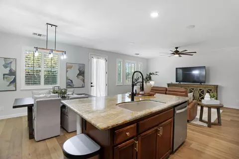 Kitchen - 1417 Sentinel Dr, Tracy, CA 95304 photo 5 of 8