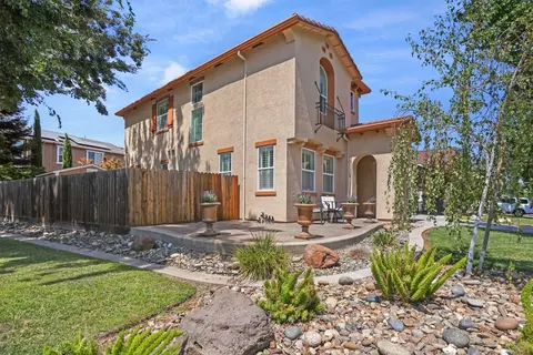 Exterior - 1417 Sentinel Dr, Tracy, CA 95304 photo 6 of 14