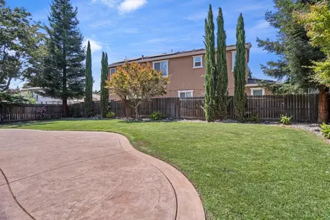 Exterior - 1417 Sentinel Dr, Tracy, CA 95304 photo 9 of 14