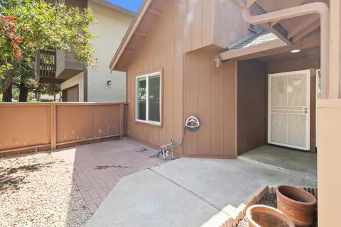 Exterior - 1828 Oak Leaf Dr, Modesto, CA 95354 photo 7 of 12