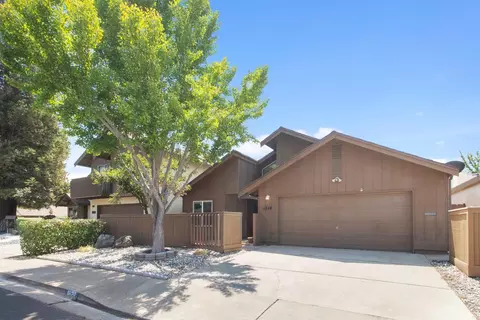 Exterior - 1828 Oak Leaf Dr, Modesto, CA 95354 photo 2 of 12