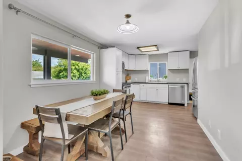 Dining - 265 E 11th St, Lincoln, CA 95648 photo 1 of 1