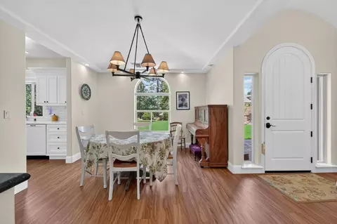 Entry Way - 3551 Parleys Canyon Rd, Placerville, CA 95667 photo 2 of 5