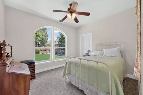 Bedroom - 3551 Parleys Canyon Rd, Placerville, CA 95667 photo 2 of 6