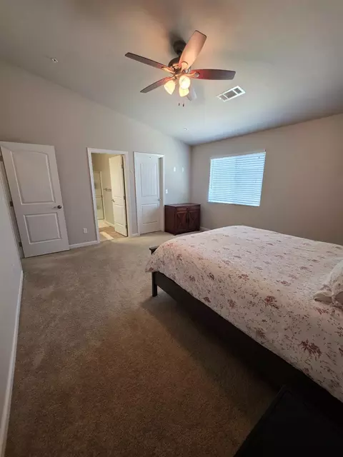 Bedroom - 1730 School St, Anderson, CA 96007 photo 5 of 5