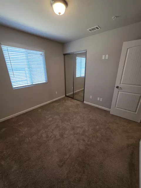 Bedroom - 1730 School St, Anderson, CA 96007 photo 2 of 5
