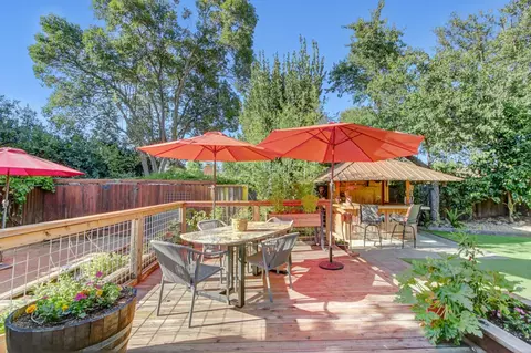 Exterior - 1221 Bucknell Dr, Davis, CA 95616 photo 7 of 25
