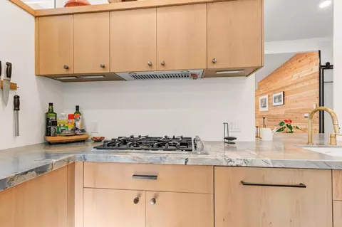Kitchen - 1221 Bucknell Dr, Davis, CA 95616 photo 4 of 8