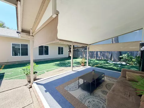 Exterior - 327 J St, Davis, CA 95616 photo 5 of 9