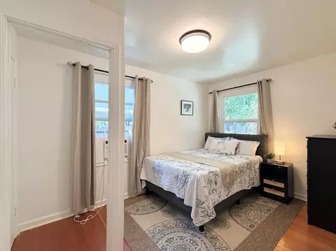 Bedroom - 327 J St, Davis, CA 95616 photo 3 of 10
