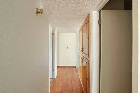 Entry Way - 213 Granada Way, Tracy, CA 95376 photo 2 of 2