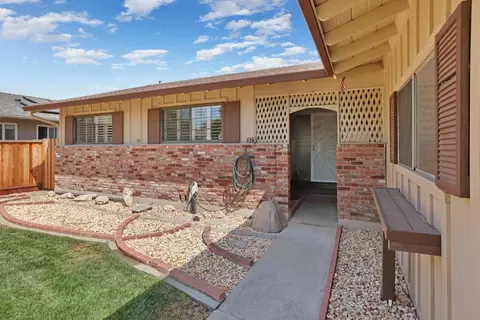 Exterior - 213 Granada Way, Tracy, CA 95376 photo 3 of 10