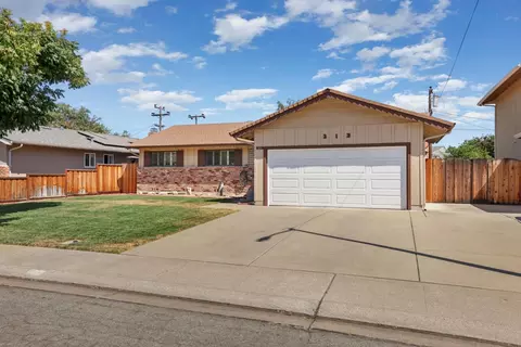 Exterior - 213 Granada Way, Tracy, CA 95376 photo 10 of 10