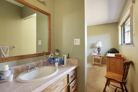 Bath - 213 Granada Way, Tracy, CA 95376 photo 3 of 5