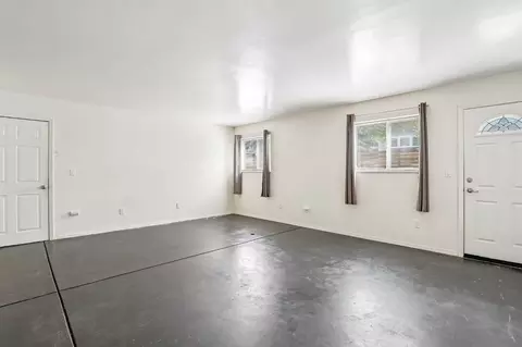 Living - 10819 Walker Dr, Grass Valley, CA 95945 photo 2 of 9