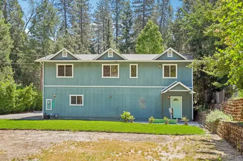 Exterior - 10819 Walker Dr, Grass Valley, CA 95945 photo 2 of 9