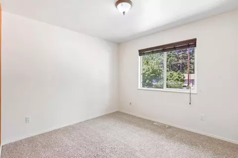 Bedroom - 10819 Walker Dr, Grass Valley, CA 95945 photo 2 of 7