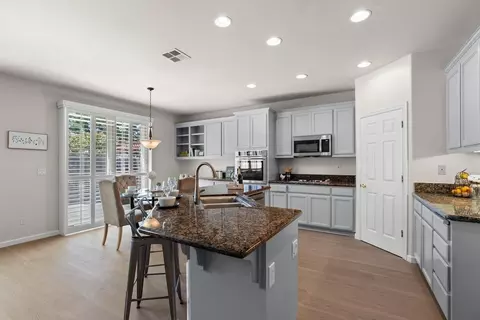 Kitchen - 2086 Shenandoah Dr, Tracy, CA 95377 photo 1 of 5