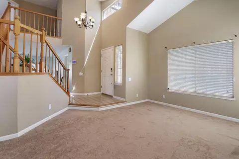 Living - 1725 Mark Mead Ln, Modesto, CA 95356 photo 1 of 3