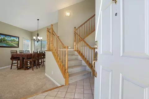 Entry Way - 1725 Mark Mead Ln, Modesto, CA 95356 photo 1 of 6
