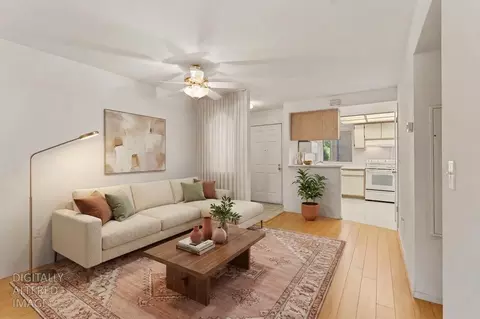 5885 Gloria Dr #7, Sacramento, CA 95822