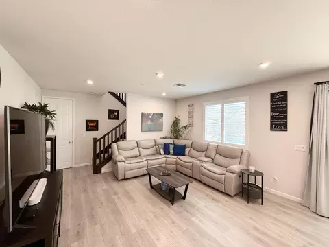 Living - 2856 Pixley Ct, Manteca, CA 95337 photo 4 of 4