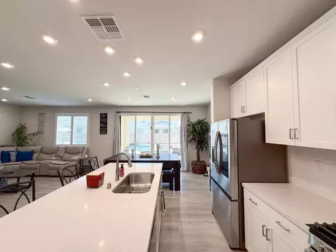 Kitchen - 2856 Pixley Ct, Manteca, CA 95337 photo 2 of 4
