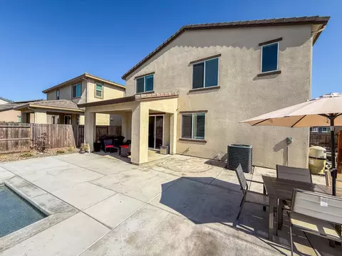 Exterior - 2856 Pixley Ct, Manteca, CA 95337 photo 7 of 9