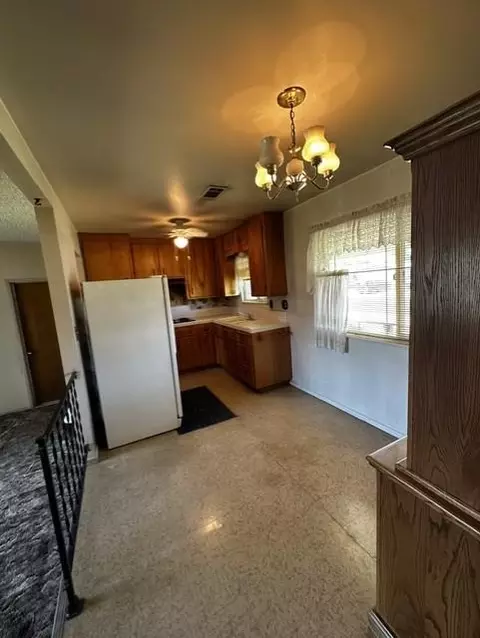 Kitchen - 1608 Thorsen Ave, Modesto, CA 95355 photo 1 of 3
