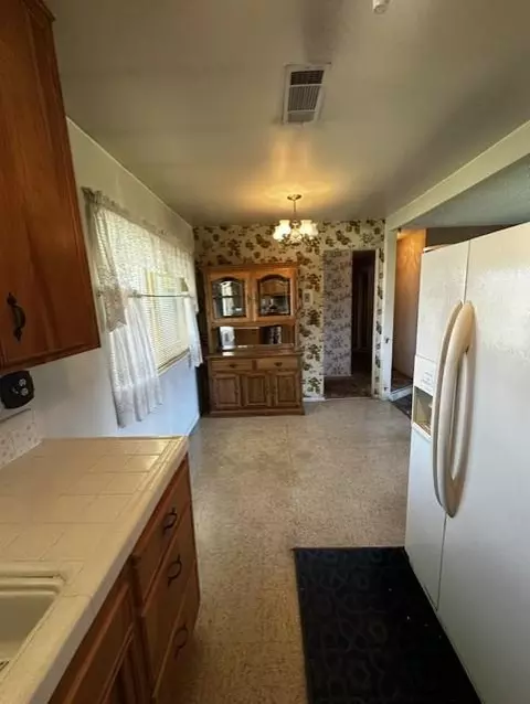 Entry Way - 1608 Thorsen Ave, Modesto, CA 95355 photo 3 of 3