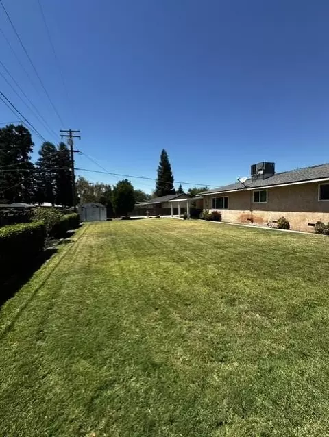 Exterior - 1608 Thorsen Ave, Modesto, CA 95355 photo 13 of 20