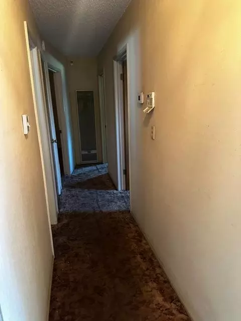 Entry Way - 1608 Thorsen Ave, Modesto, CA 95355 photo 1 of 3